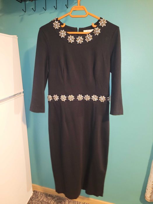 Vând rochițe ocazie mărimea L/ 40-42