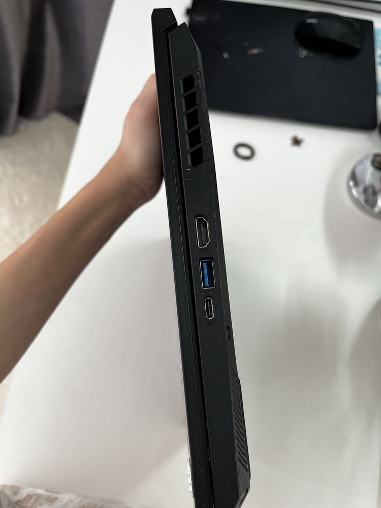 Продаю игровой ноутбук Acer NITRO 5