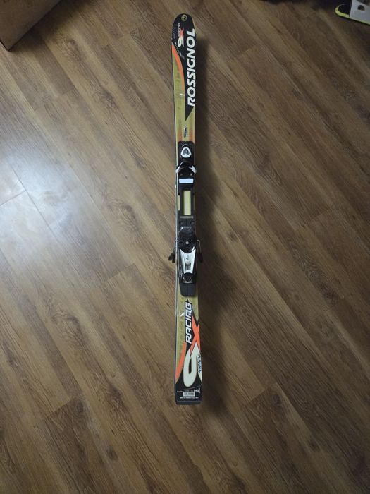 Schiuri Rossignol 145 cm