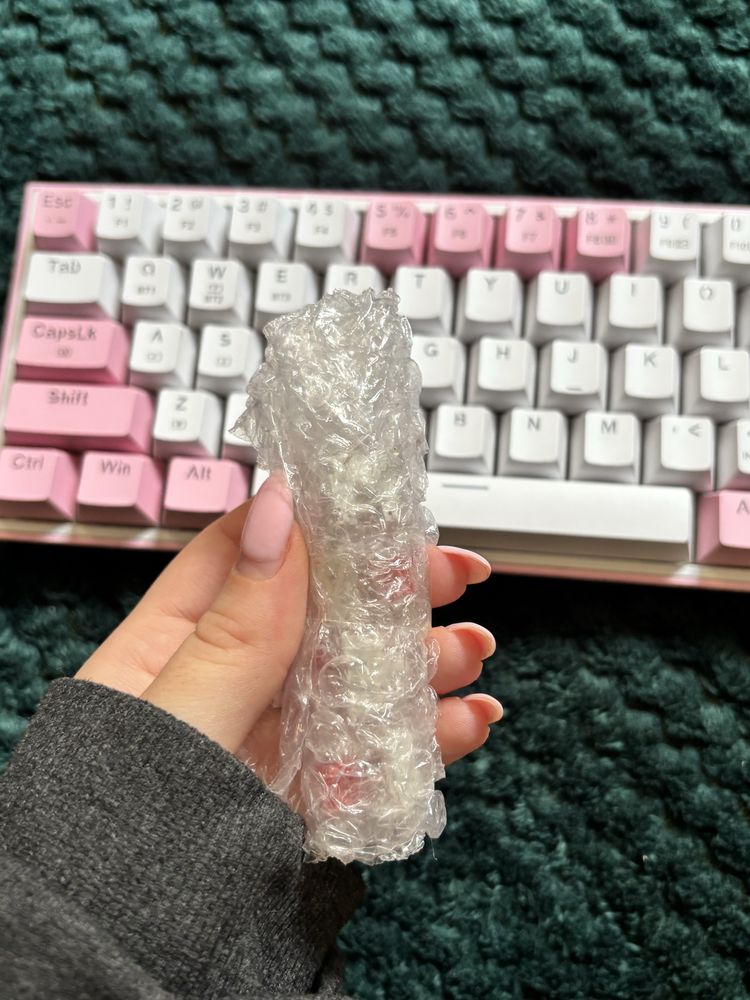 Механична клавиатура Redragon - Fizz Pro, red switches, 60% в розово