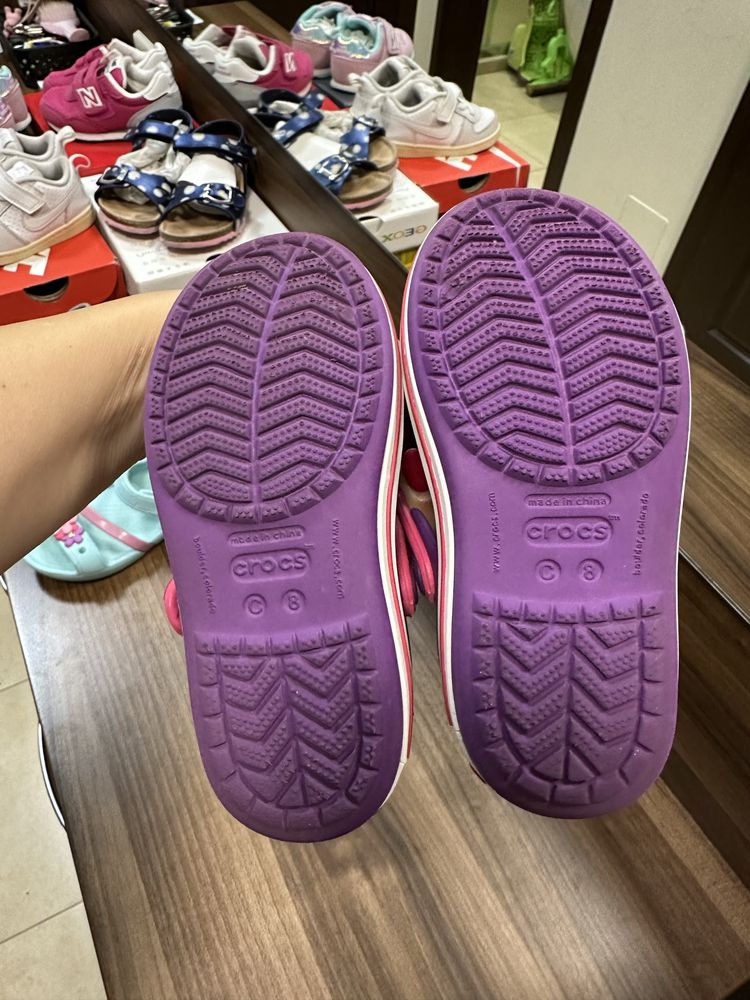 Сандали Crocs C8