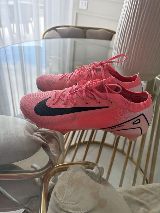 Ghete de fotbal nike mercurial marimea 42