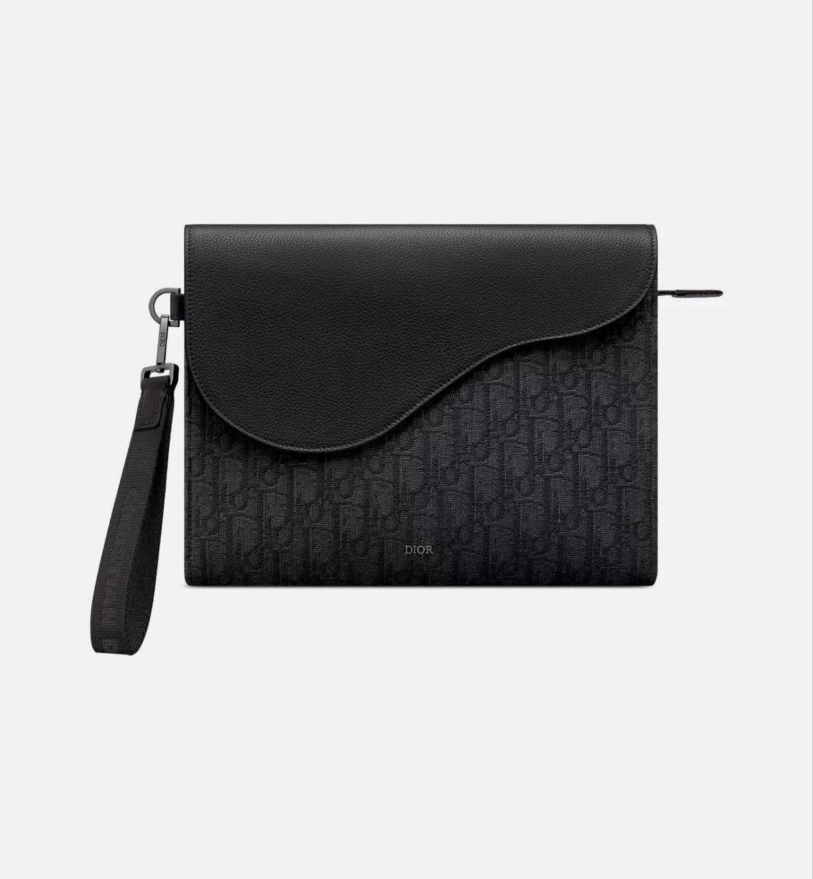 Чанта DIOR A5 Saddle A5 Triangle Pouch
