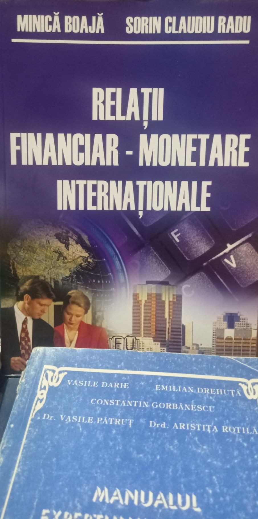 Manuale și ghiduri financiare