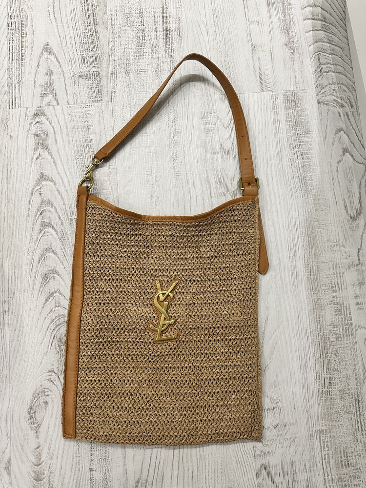 Нова чнта Yves Saint Laurent