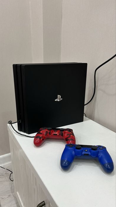 Sony PlayStation Pro4