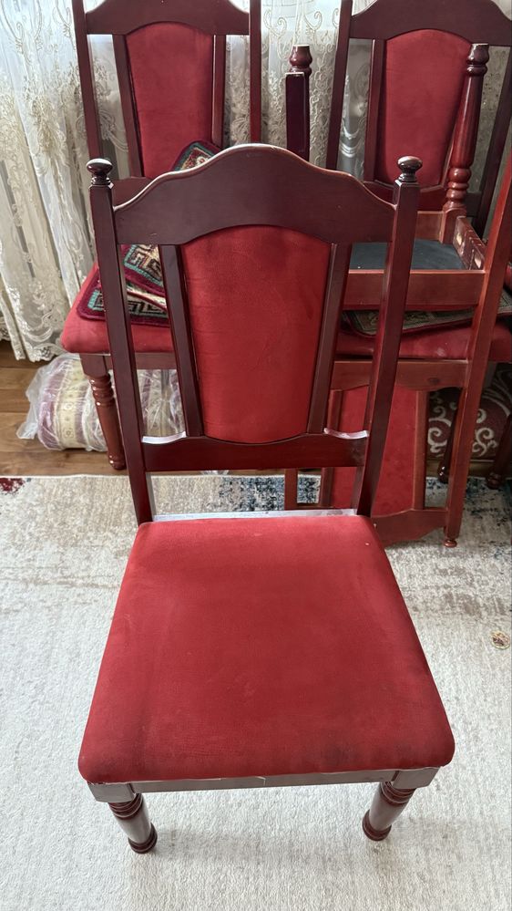 Продам стулья 8 шт