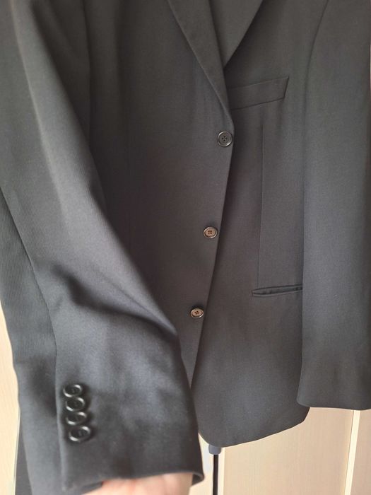 Мъжко черно сако Boss