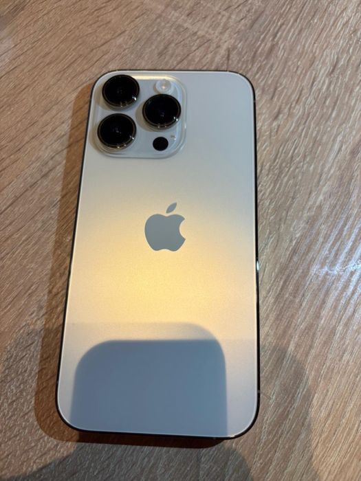 Vand Iphone 14 pro 128gb, gold
