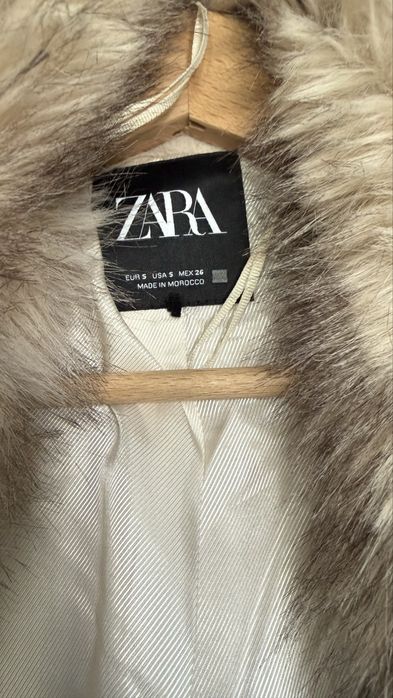 Пухкаво палто от изкуствен косъм ZARA – бежово / таупе – размер S