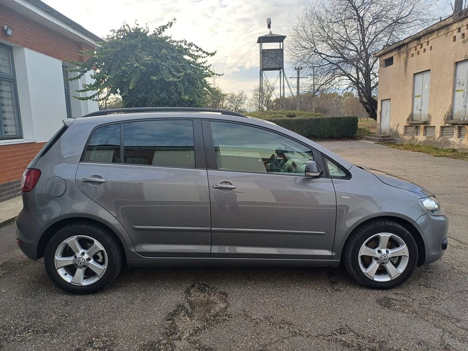 VW GOLF VI 1.6 tdi match