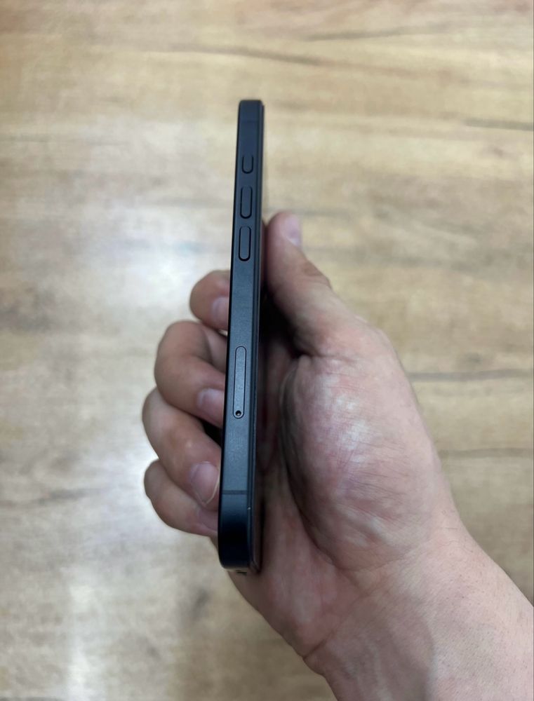 Iphone 16 128gb продается