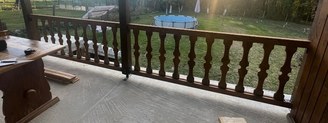 Дървена ограда парапет таборки