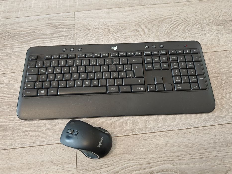 Tastatura si Mouse Logitech