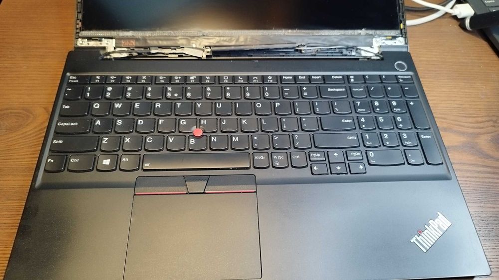 Lenovo ThinkPad  E15 Gen 2 - NU PORNESTE!!