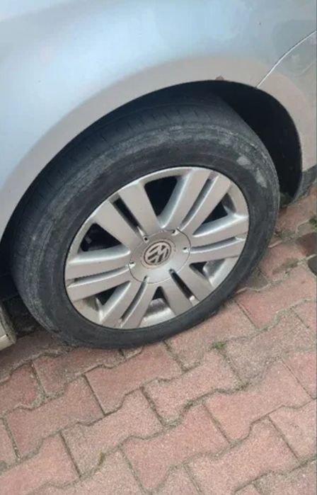 Vând jante 17 Touran Passat Golf Jetta