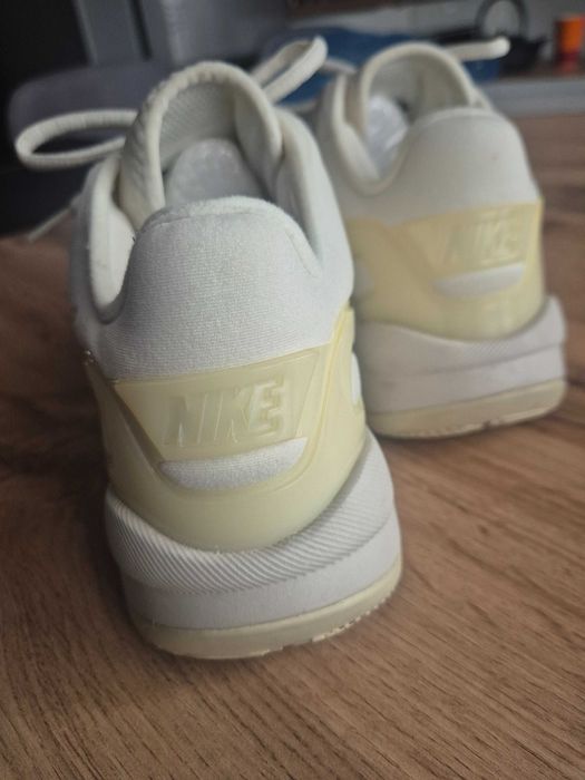 Спортни обувки маратонки Nike