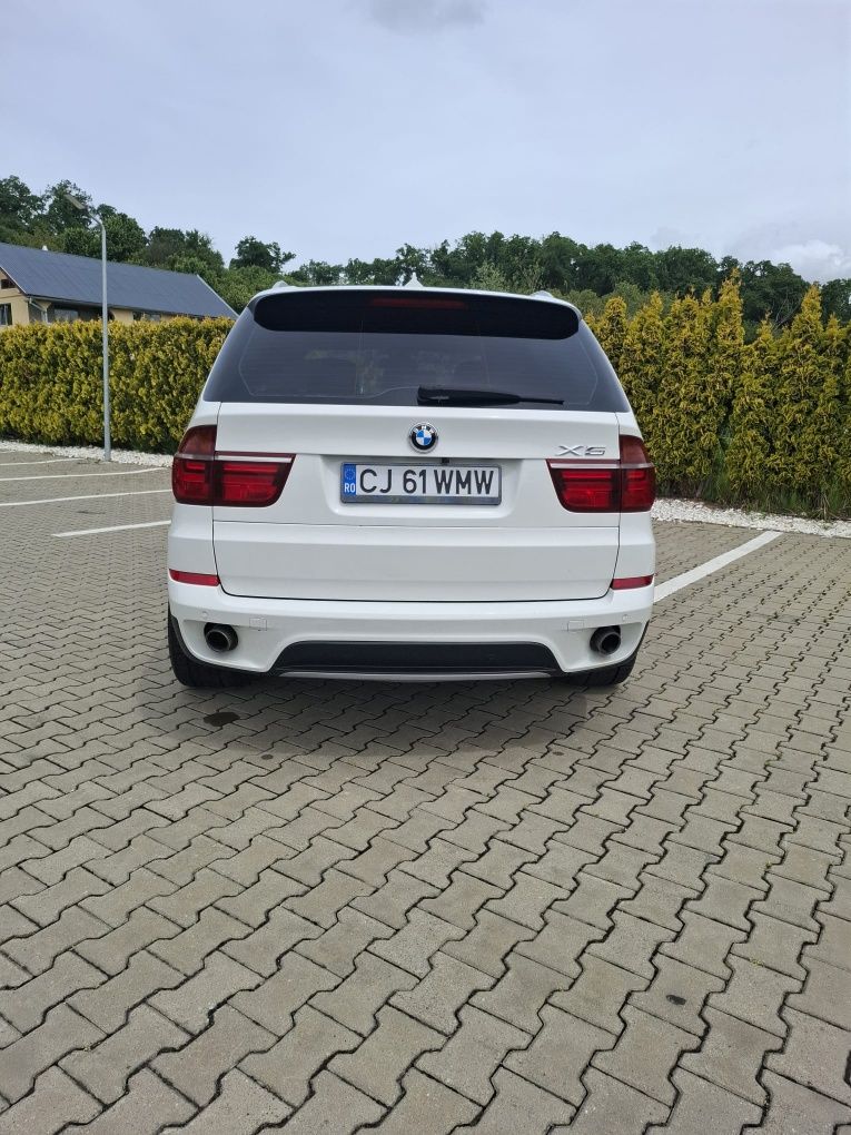 Bmw x5 2012 x drive facelift 306 cp 4.0