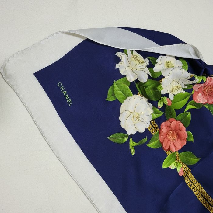 Esarfa vintage Chanel