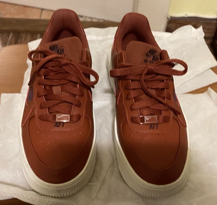 Nike Air Force 1 platform