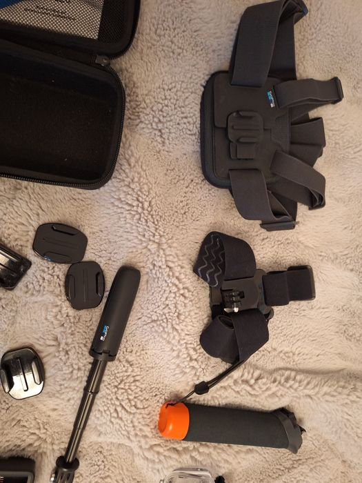 Go Pro Hero 9 + accesorii