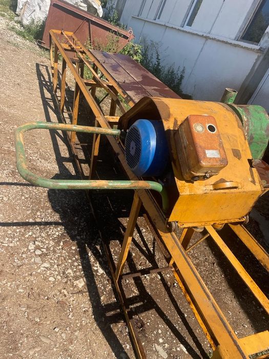 Окрайчваща машина!