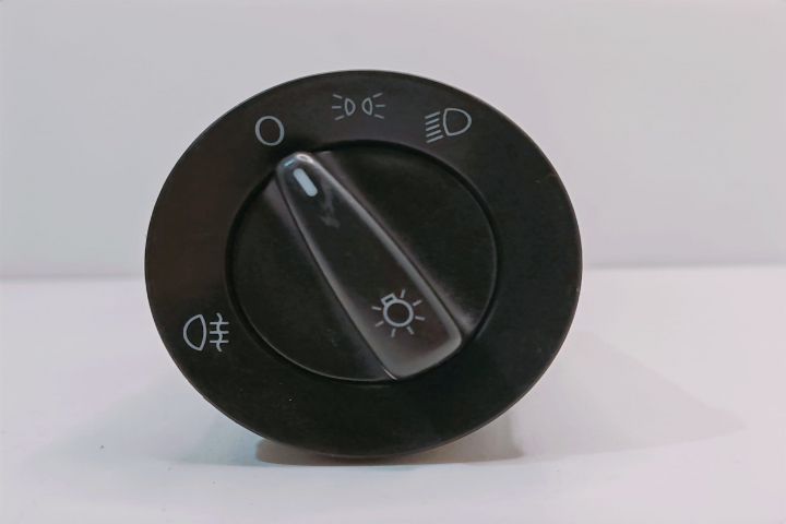 Bloc Lumini 1C0941531 Volkswagen VW Golf a 4-a generatie