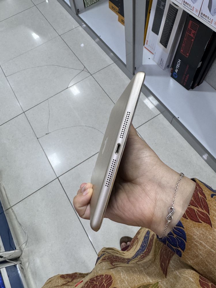 İPad mini 3 128 GB