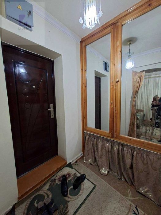 1 ком. переделанная в 2х ком. по ул.Гагарина