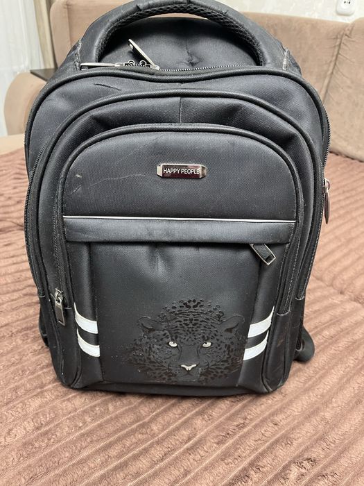 Рюкзак б/у. Вместительный. Крепкий