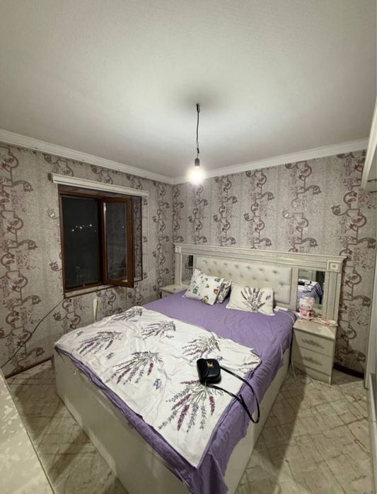 SROCHNI uchqahramon dom 2 xona 49kv