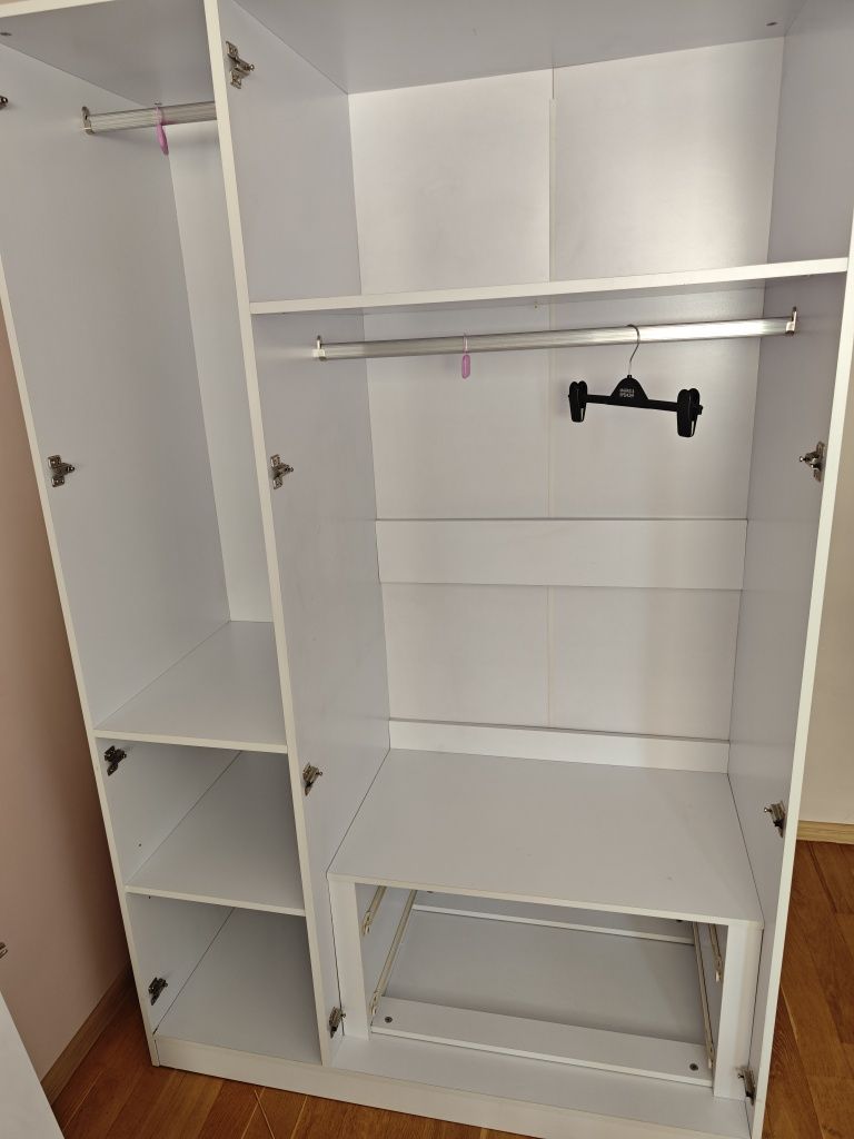 Изключително запазен сет MDF  мебели за детска стая