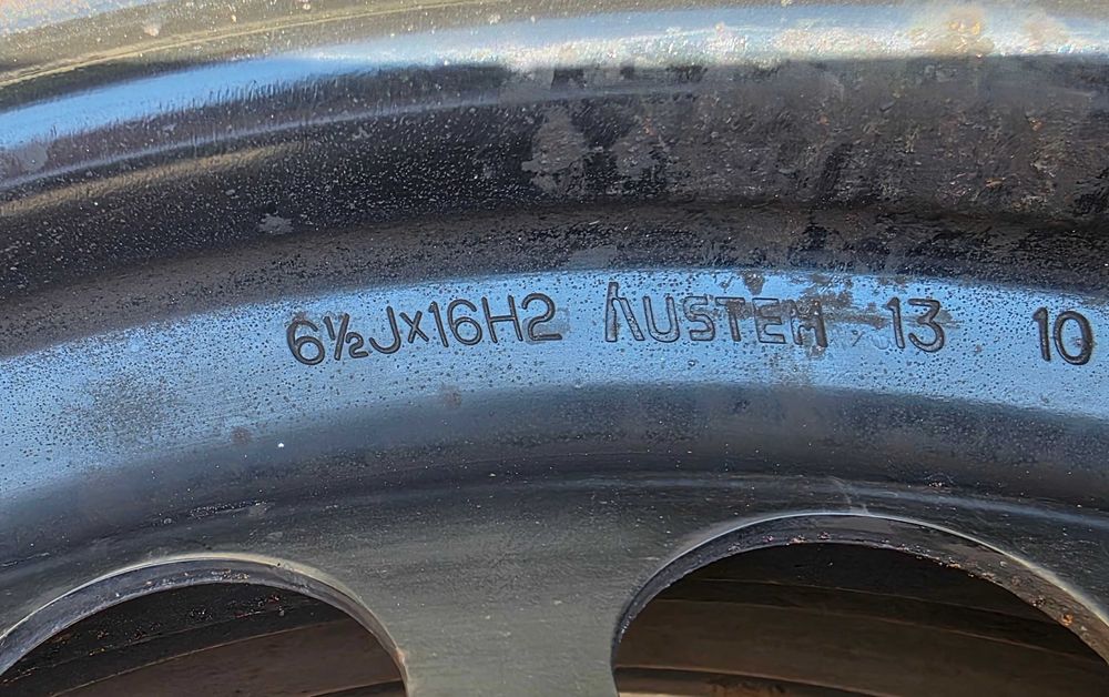 Vand set roti de iarna R16 cu senzori de presiune Opel Astra J