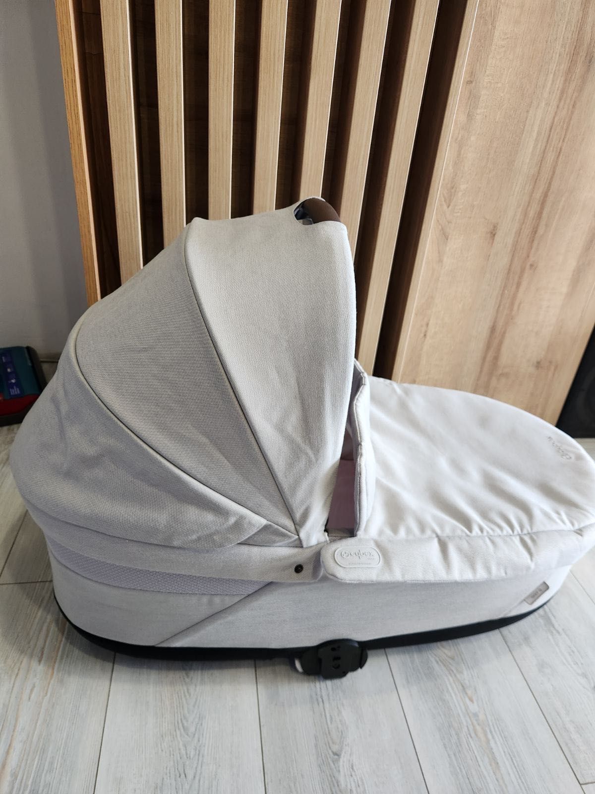 Cybex Cot S lux кош за новородено