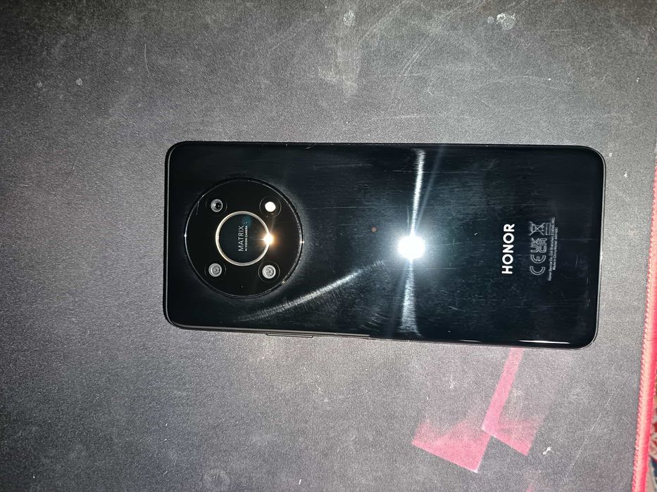 Vând/schimb honor magic 4 lite