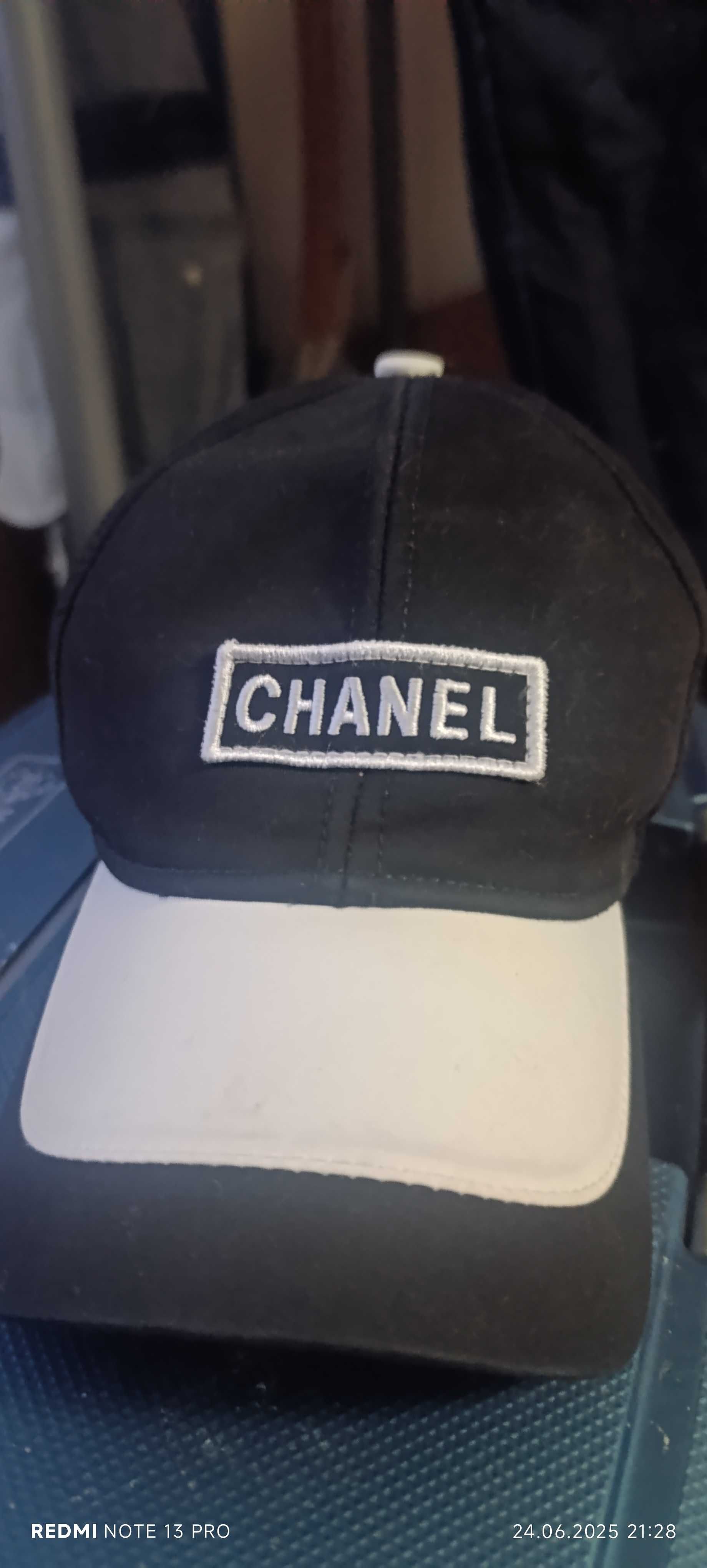 Отигинална шапка CHANEL