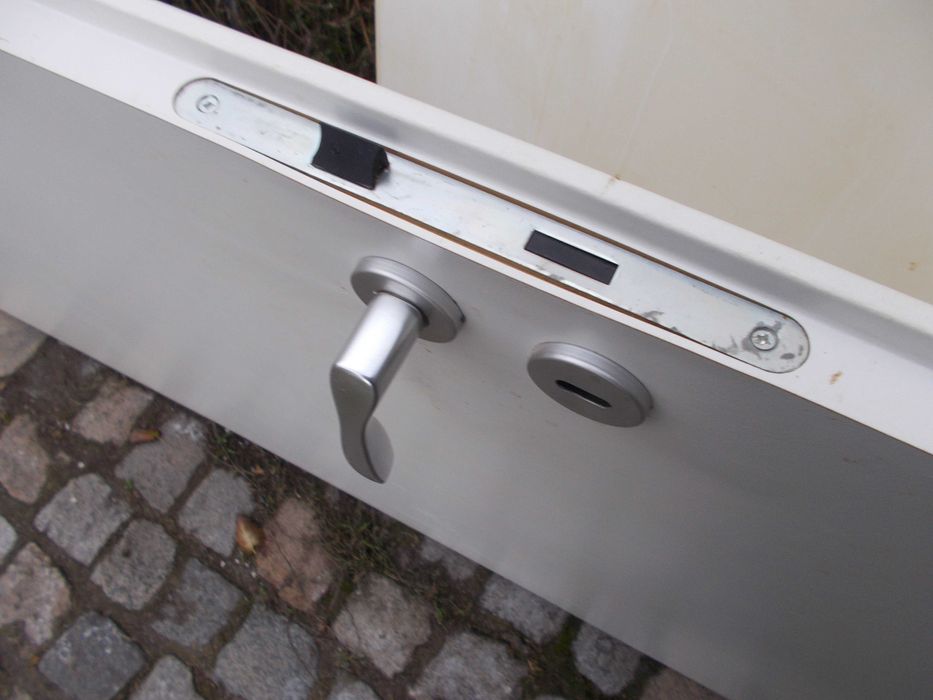 Врати - втора  ръка  3бр