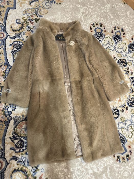 Бренд PERFECT. Шуба натуральная в отличном состоянии, Италия