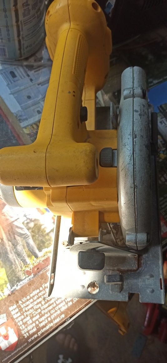 Circular Dewalt DC 390