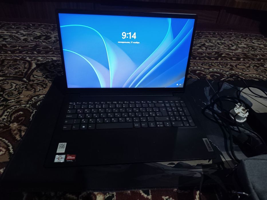 Notebook Lenovo 7120U