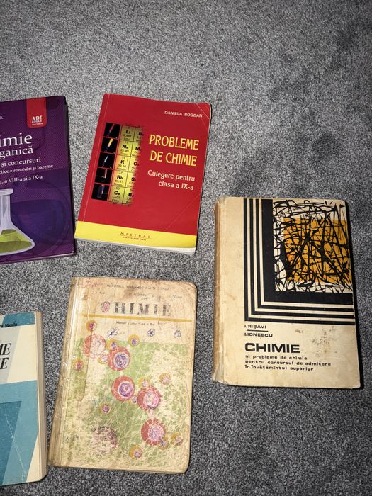 Cărți de chimie
