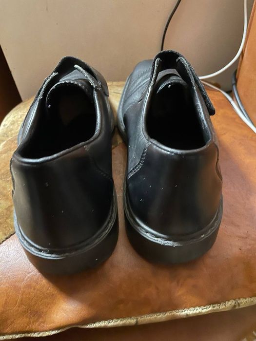 Papuci din piele , Eleganți