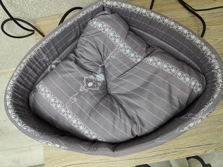 Лежанка для кота 60*40