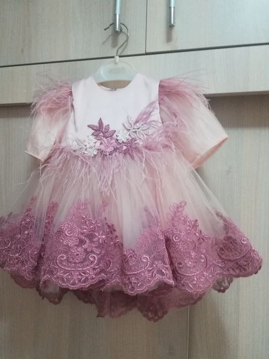 Rochiță + chiloței + bentiță + papucei  botez