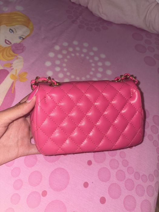 geanta channel roz perfecta pt orice ocazie