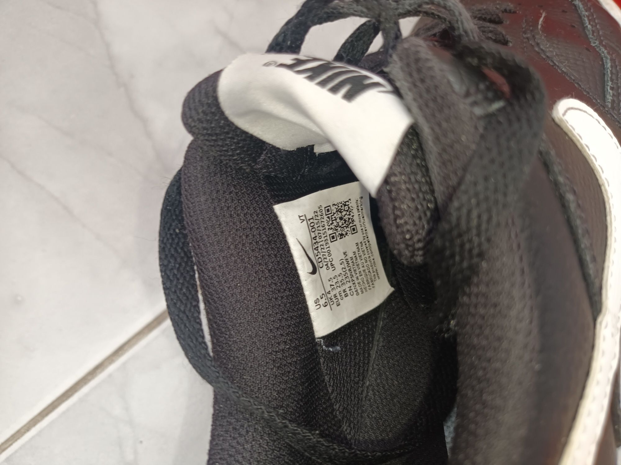 Черни маратонки Nike 37.5 номер