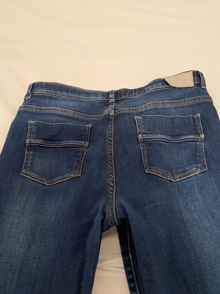 Vând jeans Massimo Dutti de fată 13-14 ani