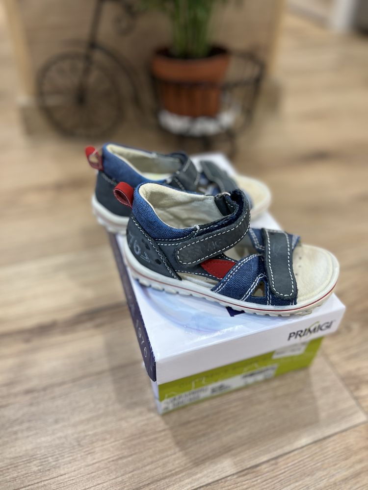 Сандали за момче номер 24- 9.99