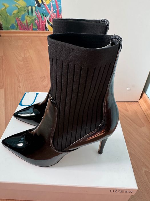 Guess- дамски ботуши, нови!