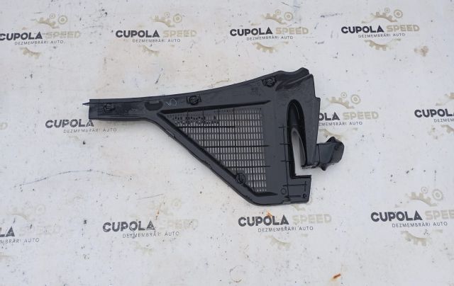 Grila aerisire parbriz stanga 10834110 BMW X5 E70 [2006 - 2010]